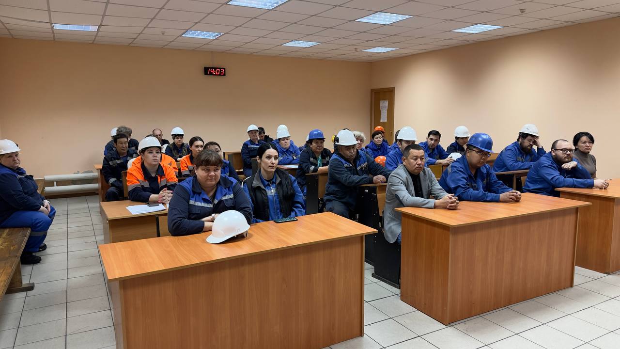На Экибастузской ГРЭС-2 состоялась встреча, посвященная разъяснению изменений и дополнений в Конституцию Республики Казахстан.